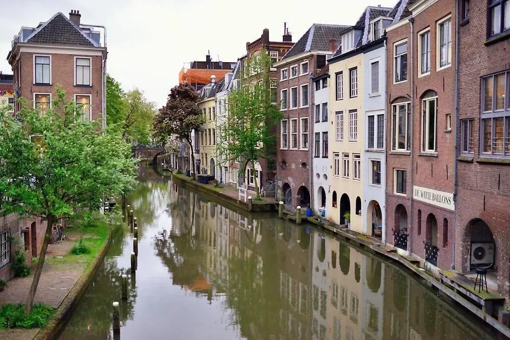 Central Located Apartment - Groundfloor & Garden Utrecht
