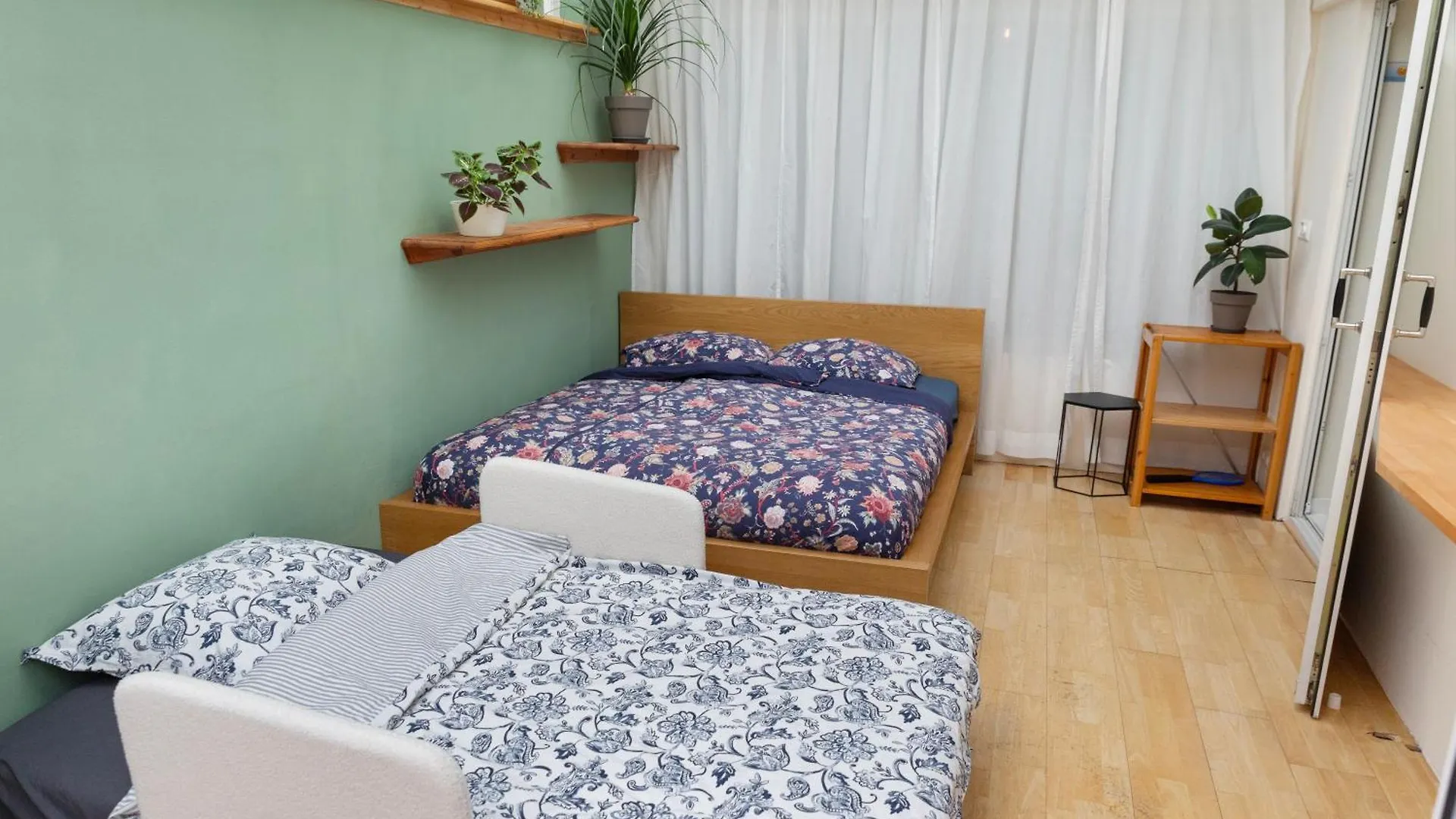 Central Located Apartment - Groundfloor & Garden Utrecht 0*,  Pays-Bas